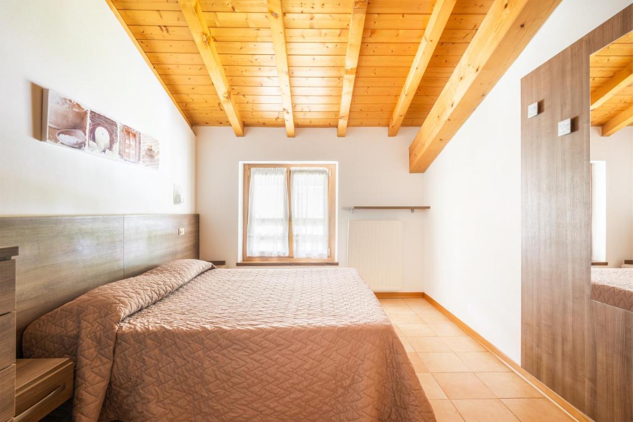 Casa Lucia Lejlighed Pieve di Ledro Eksteriør billede